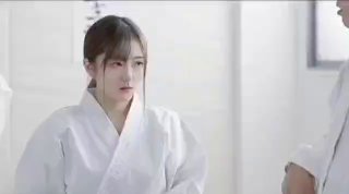 【三级】《白百合》
